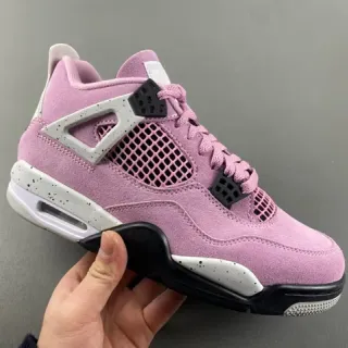 Air Jordan 4 粉色麂皮斑点白篮球鞋