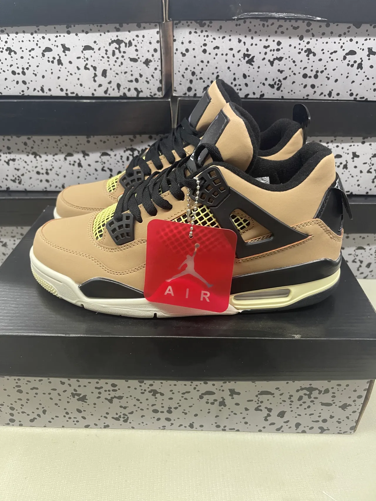 Air Jordan 4 Tan Black Neon Yellow Basketball Shoes 4