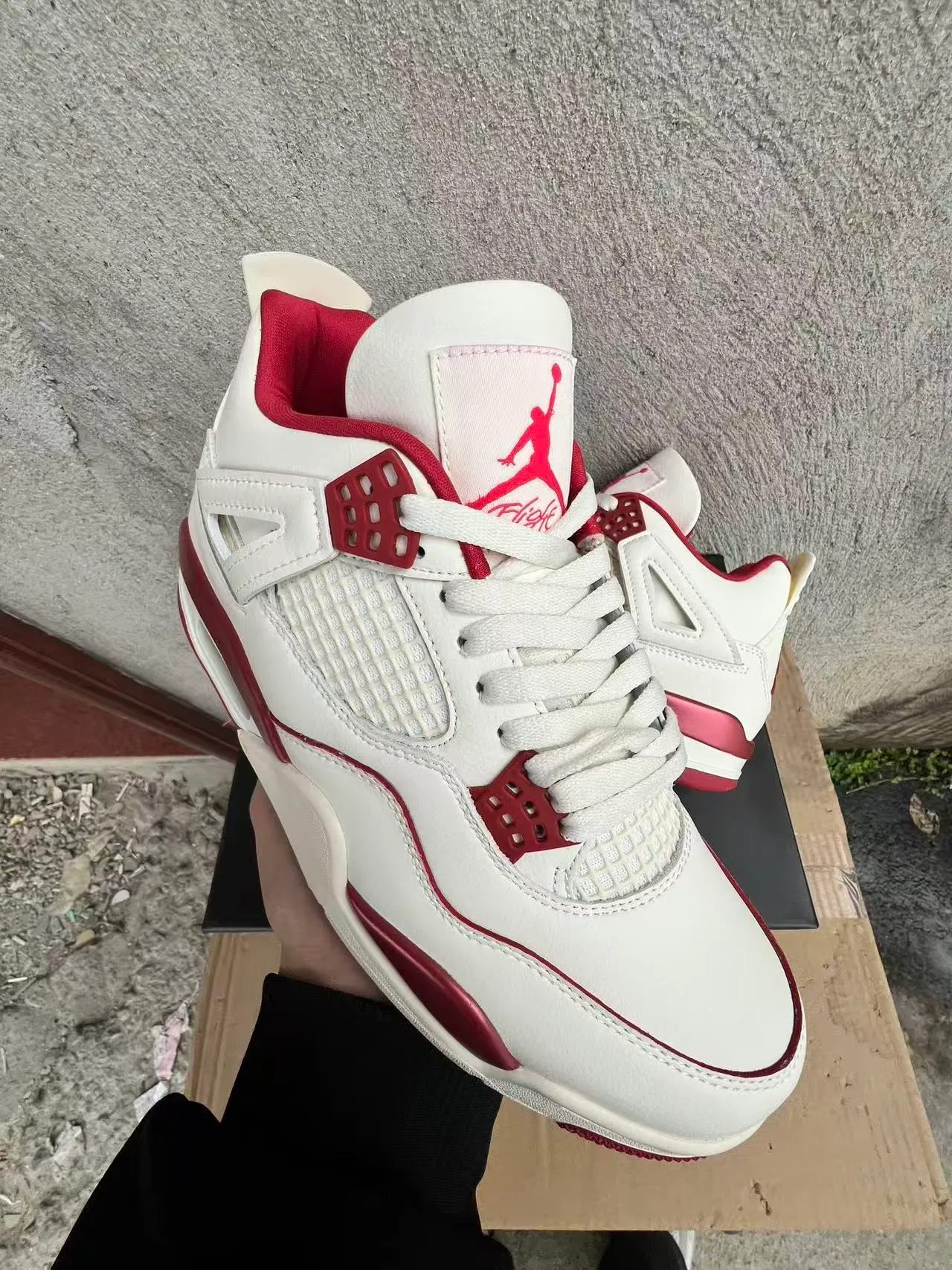Air Jordan 4 White and Red Basketball Shoes 2