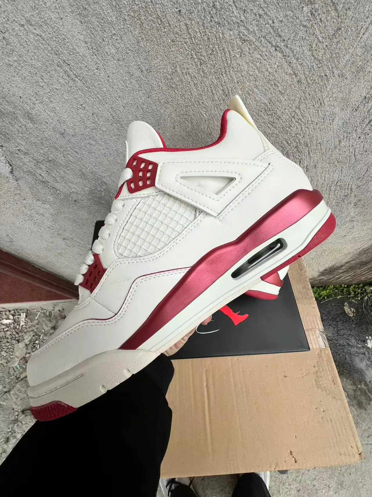 Air Jordan 4 White and Red Basketball Shoes 5