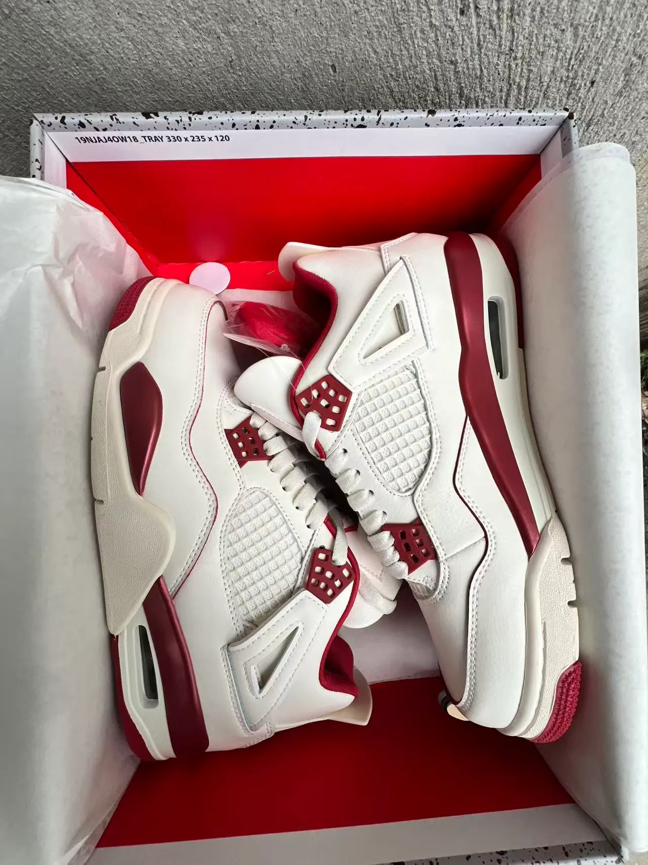 Air Jordan 4 White and Red Basketball Shoes 9
