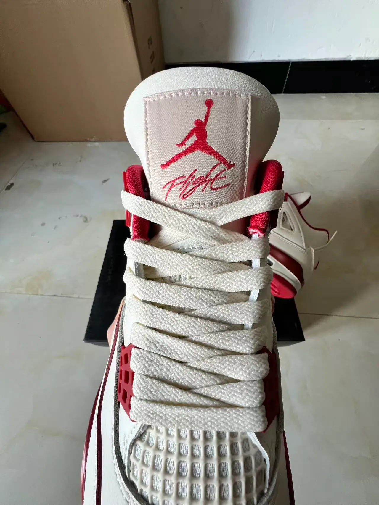 Air Jordan 4 White and Red Basketball Shoes 4
