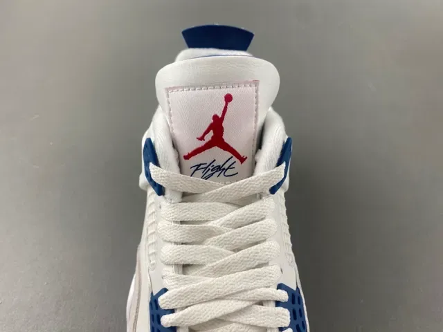 Air Jordan 4 Chaussures de Basketball Blanc Navy Gum 6