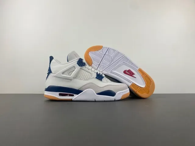 Air Jordan 4 Chaussures de Basketball Blanc Navy Gum 12