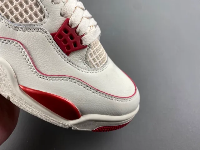 Air Jordan 4 White Red Basketball Shoes 2