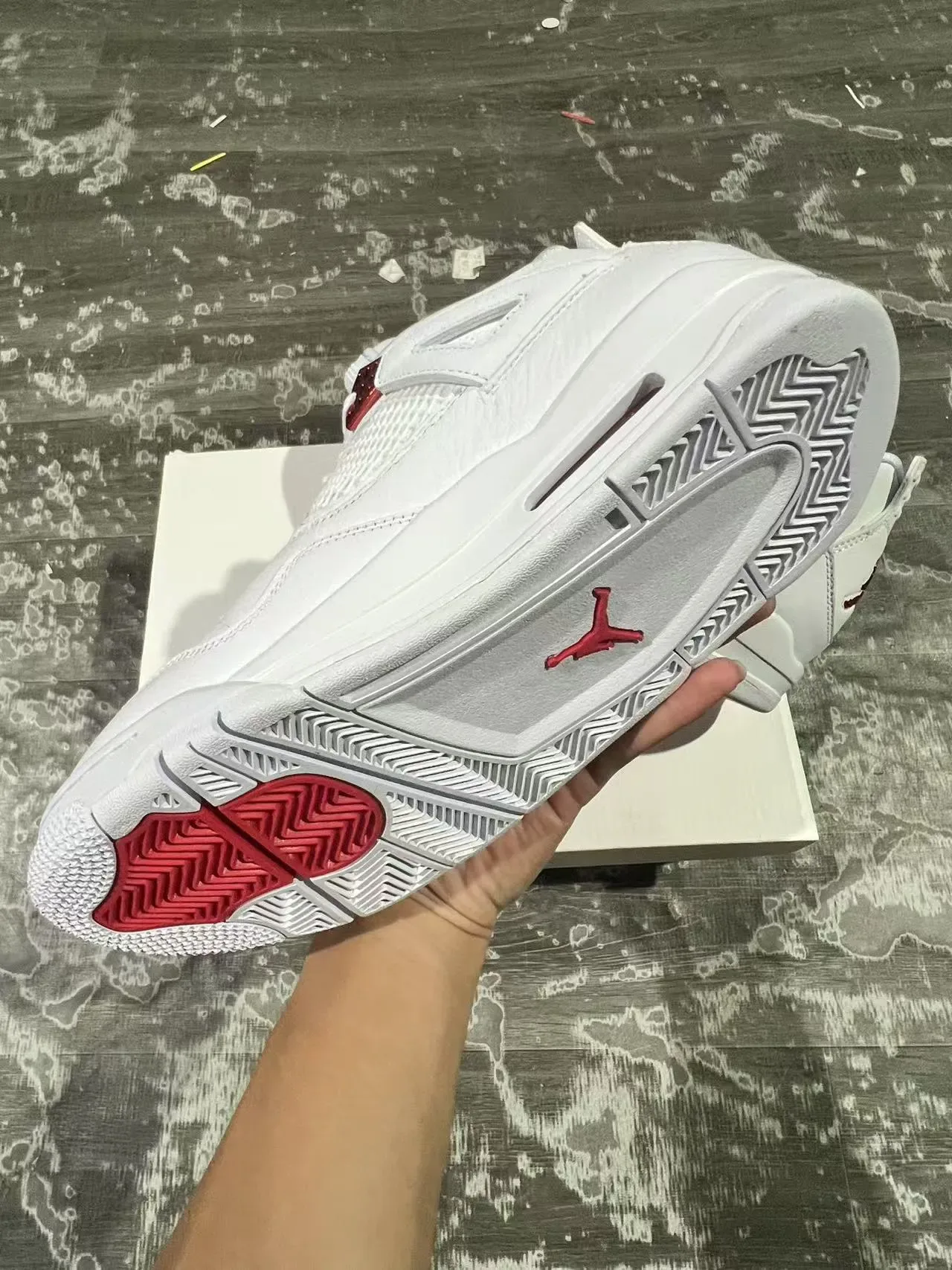 Air Jordan 4 Tênis de Basquete Branco e Vermelho 6