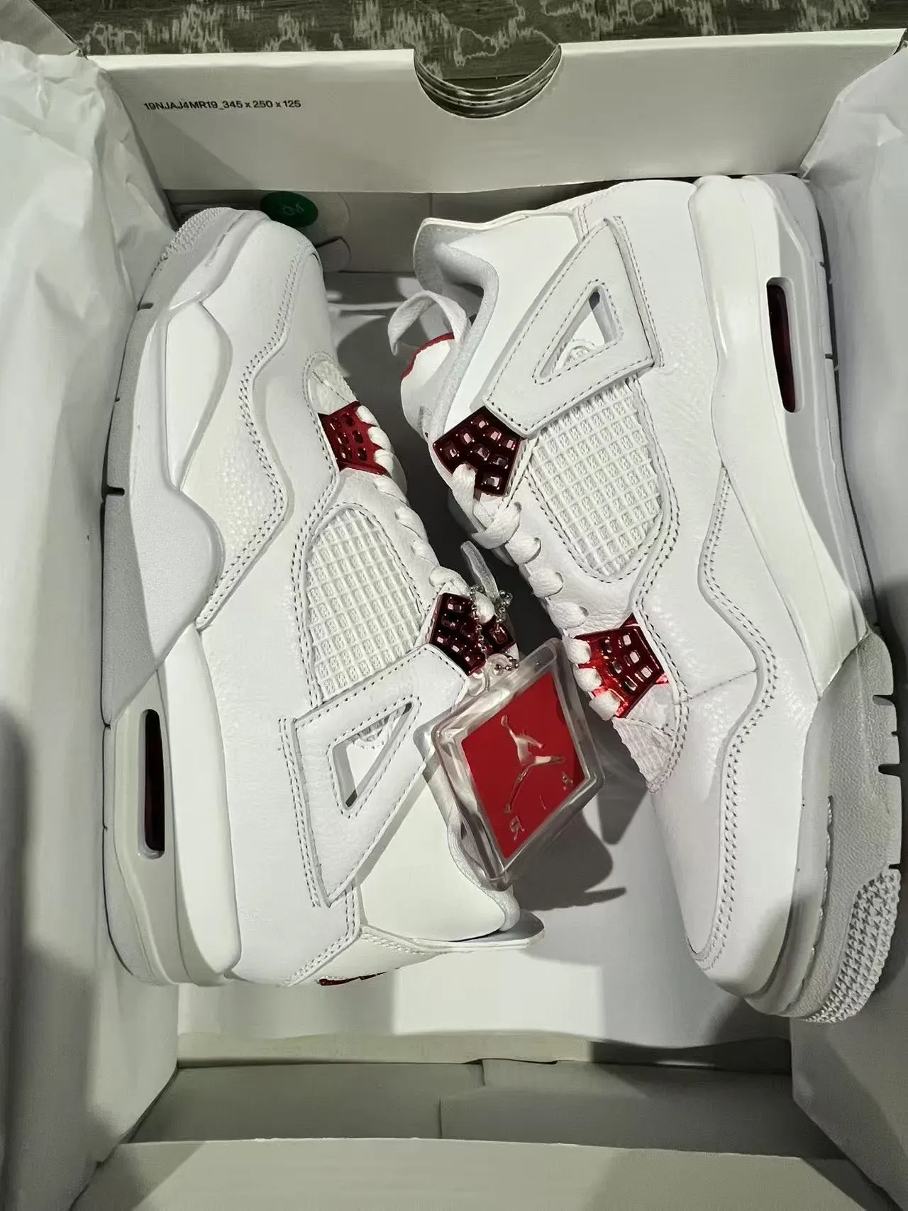 Air Jordan 4 Tênis de Basquete Branco e Vermelho 9