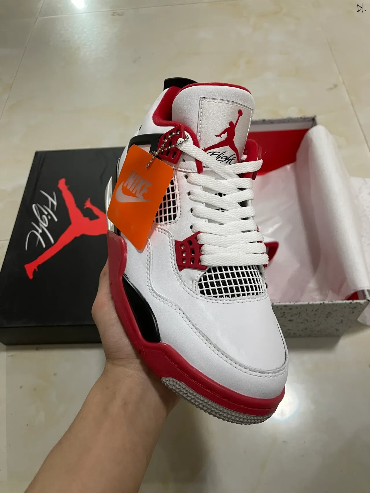 Air Jordan 4 White Red Black Tênis de Basquete 2