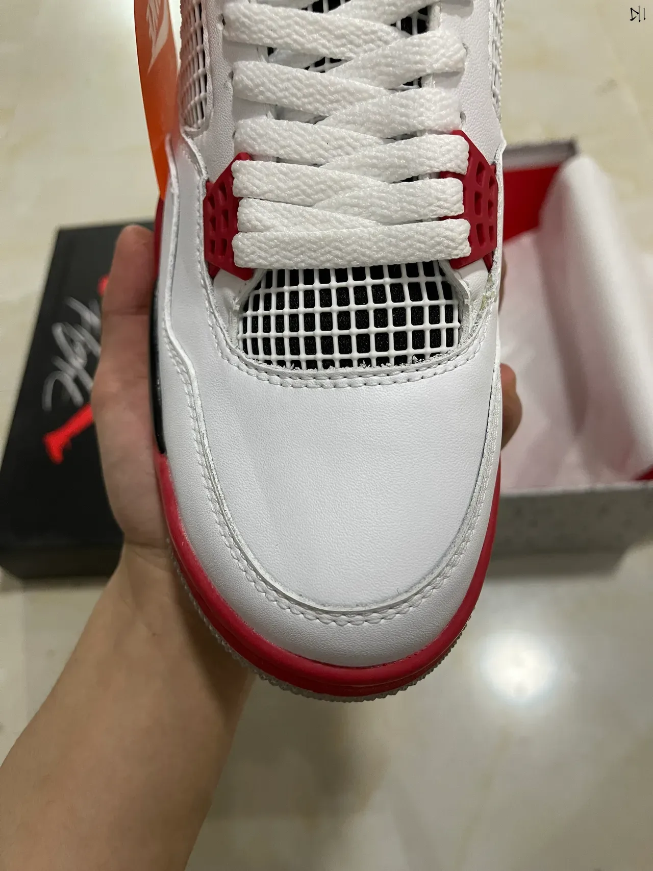 Air Jordan 4 White Red Black Tênis de Basquete 3