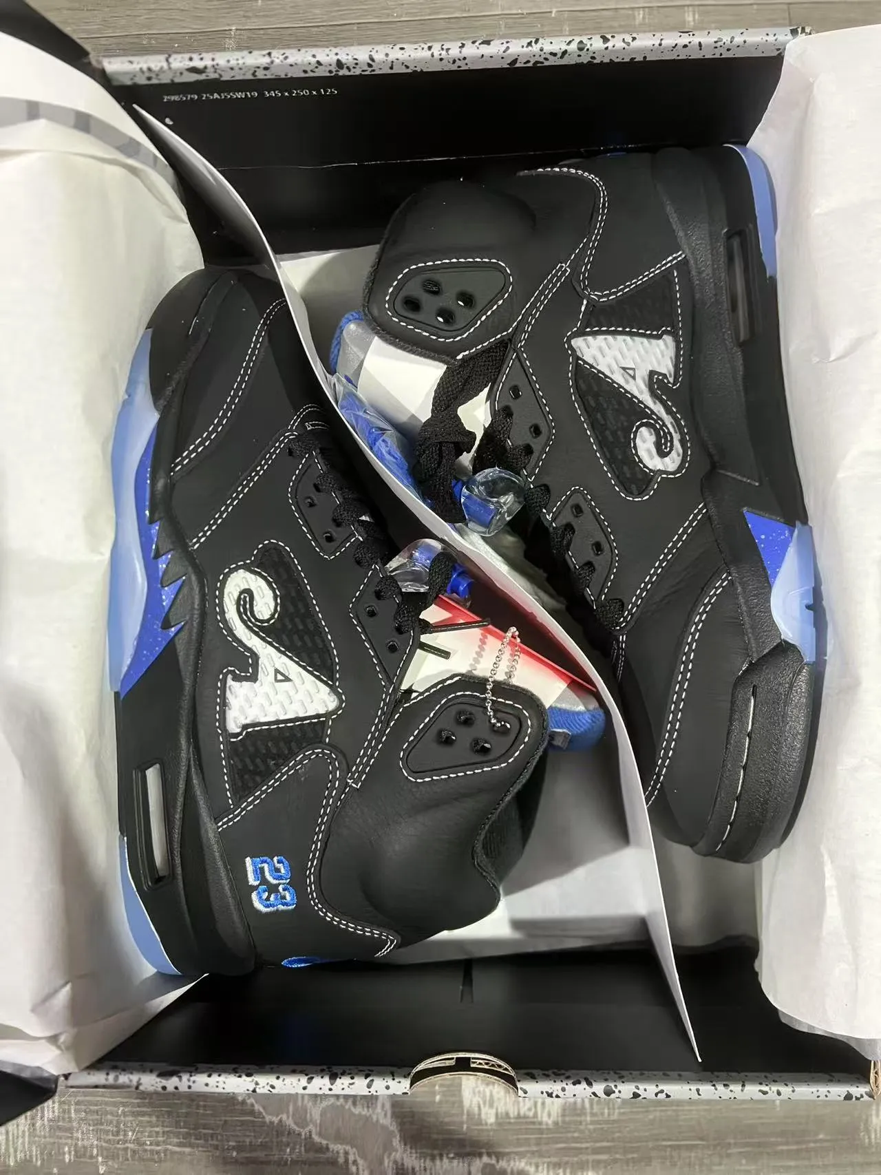 Air Jordan 5 Preto Azul NY 23 Tênis de Basquete 10