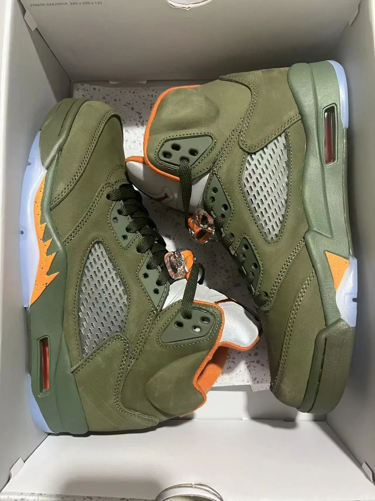 Air Jordan 5 Verde Oliva Laranja Relâmpago Tênis de Basquete 11
