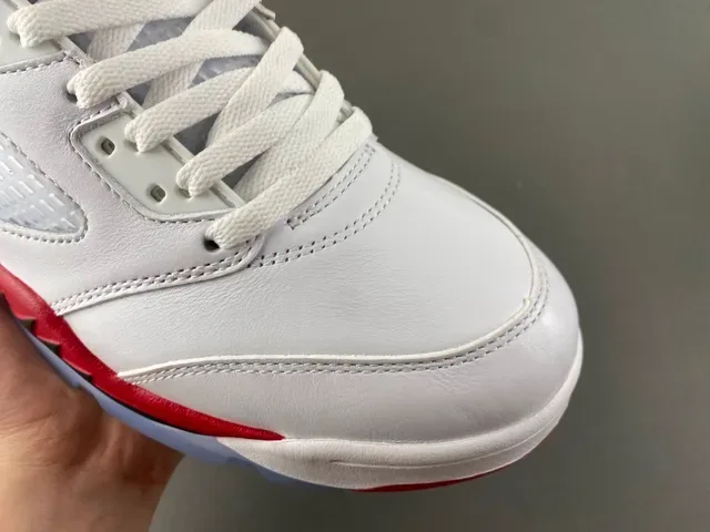 Air Jordan 5 Tênis de Basquete Branco Vermelho Preto 2