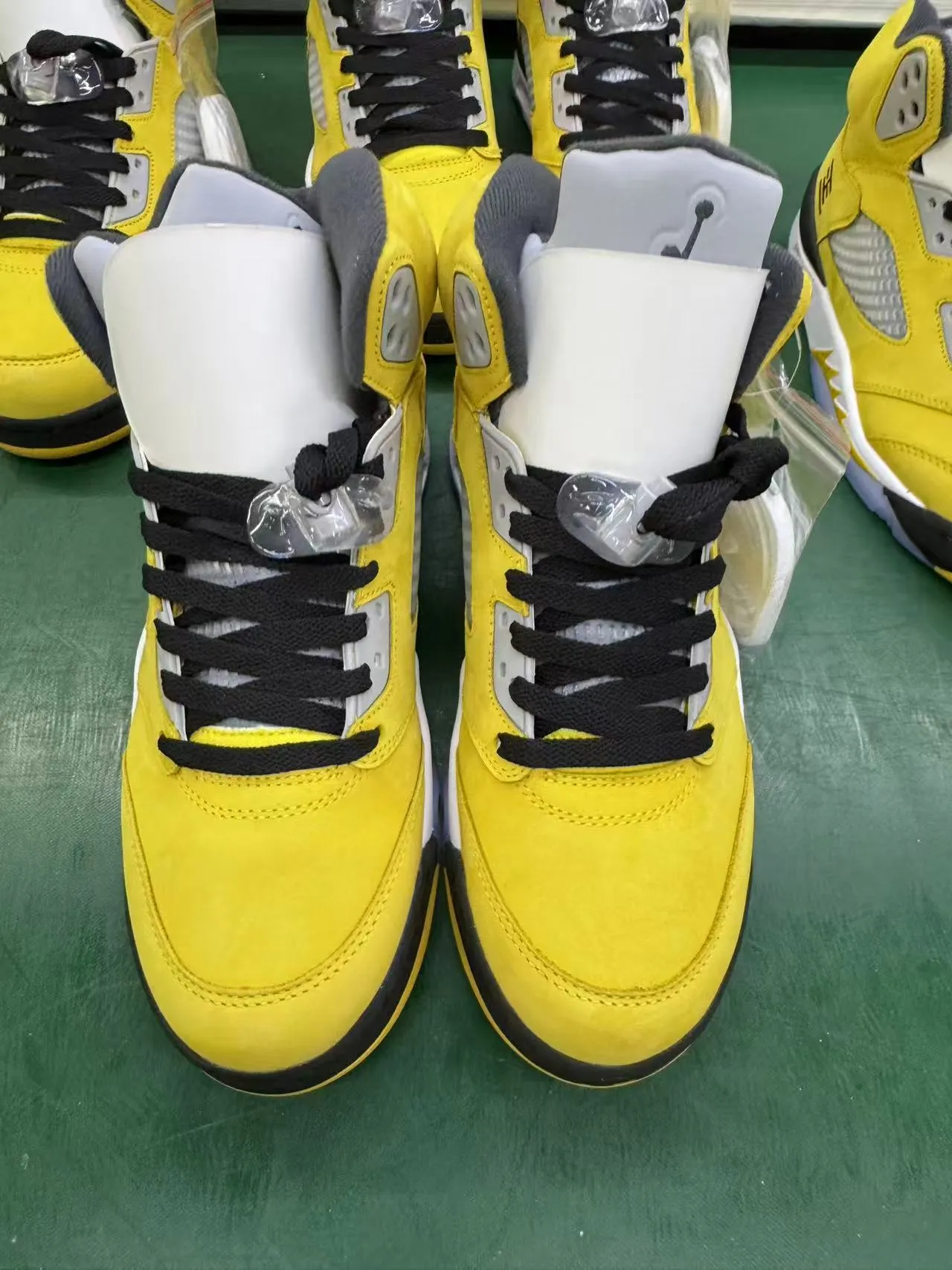 Air Jordan 5 Yellow Suede High-Top Basketball Shoes 4
