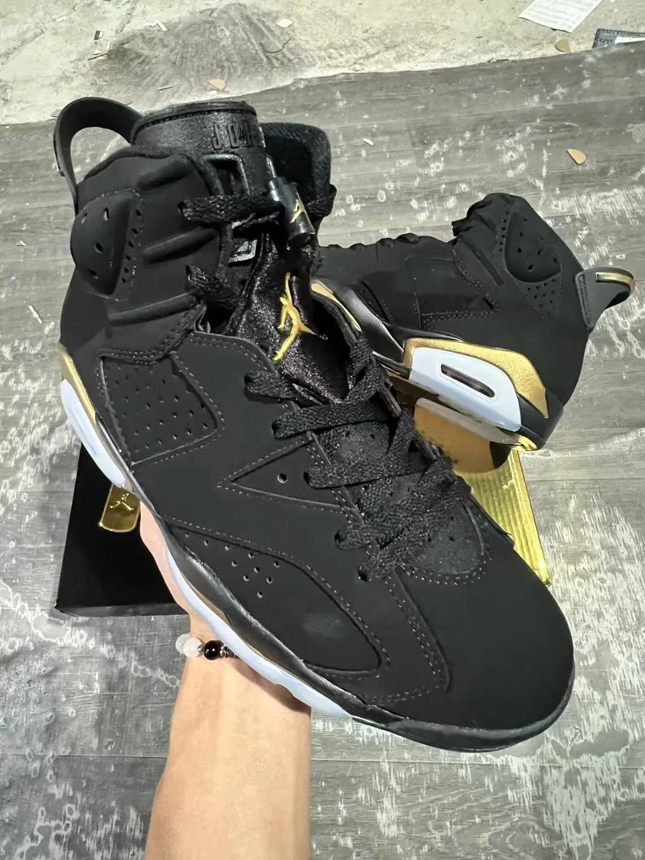 Air Jordan 6 Noir Doré Translucide Air Chaussures de Basket 2
