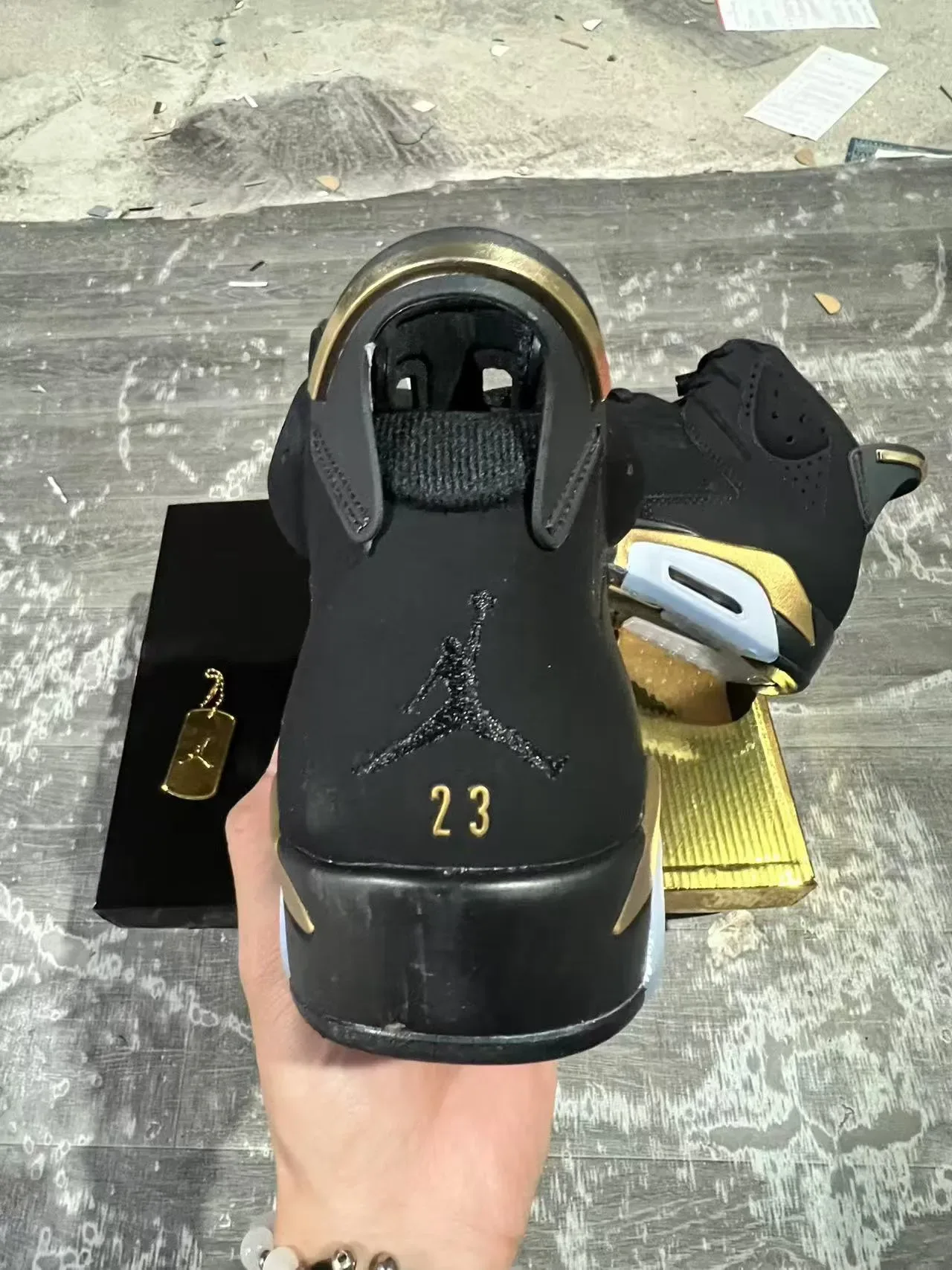 Air Jordan 6 Noir Doré Translucide Air Chaussures de Basket 8