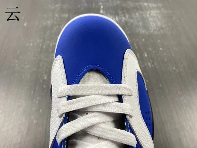 Air Jordan 6 Blanc Bleu Royal Noir Chaussures de Basketball 3