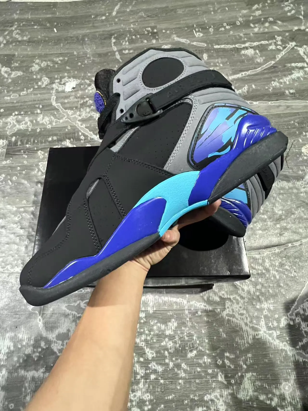Air Jordan 8 Black Blue Cyan Wave Basketball Shoes 5