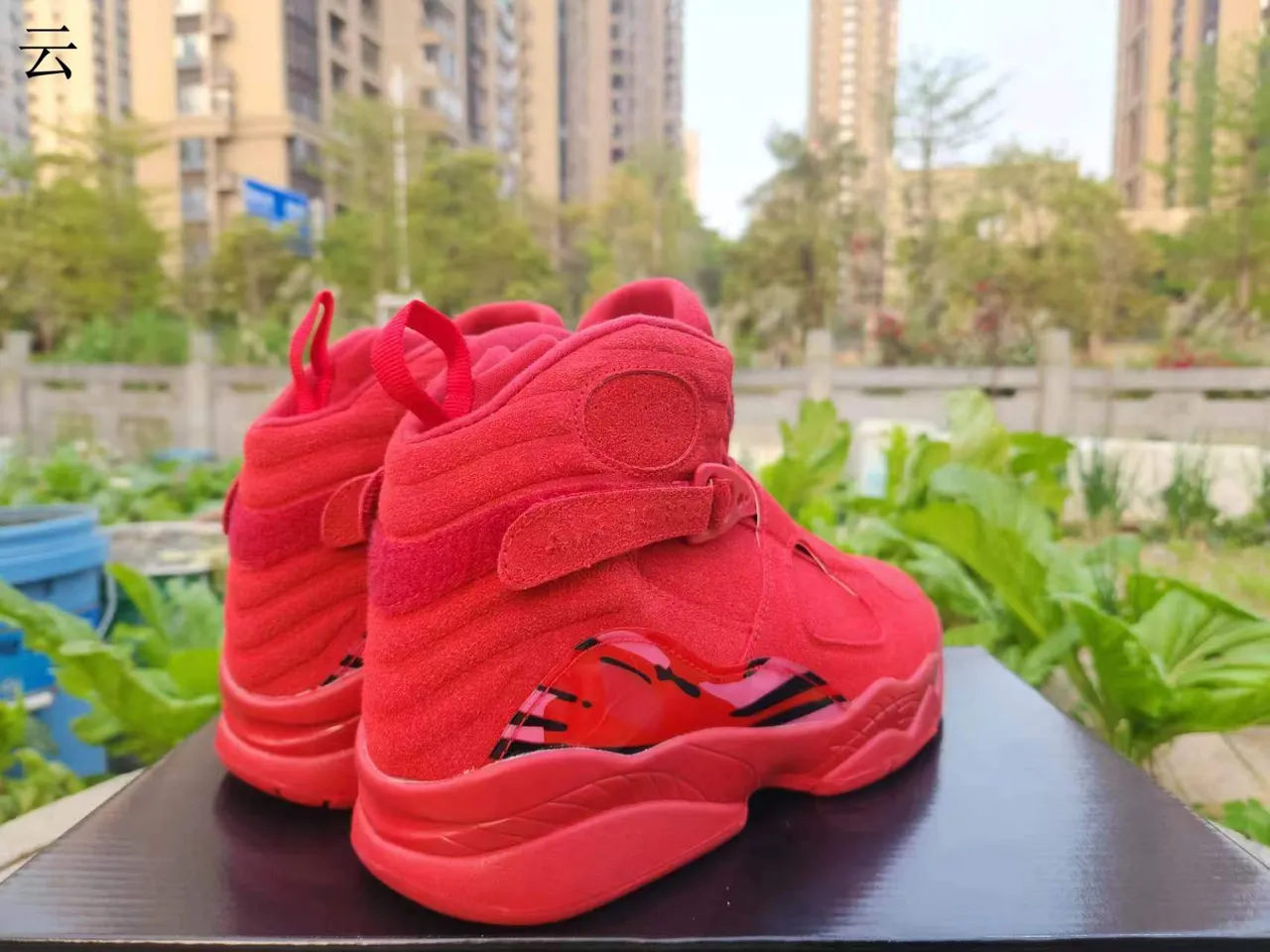 Air Jordan 8 Red Black Basketball Shoes 3