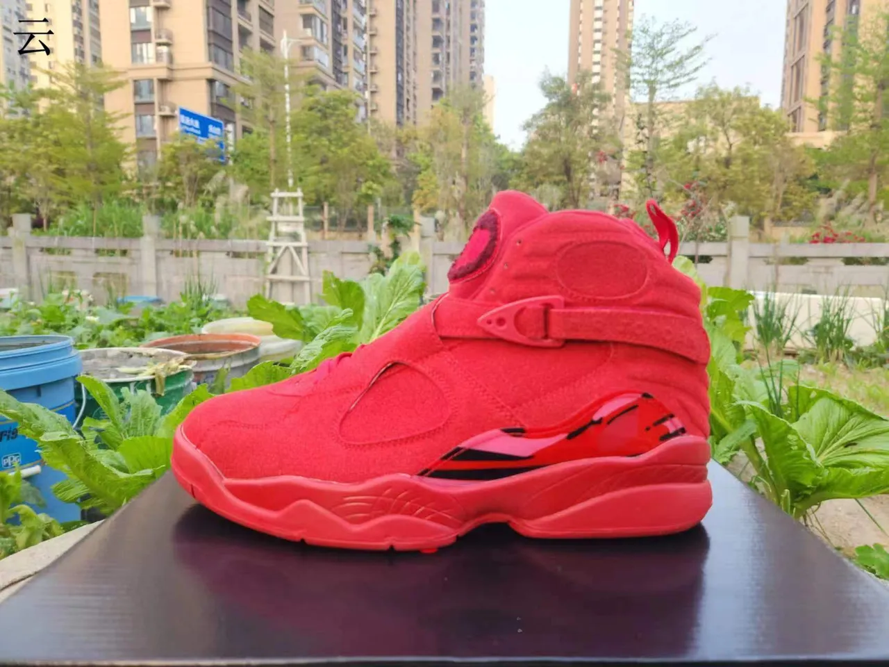 Air Jordan 8 Red Black Basketball Shoes 4