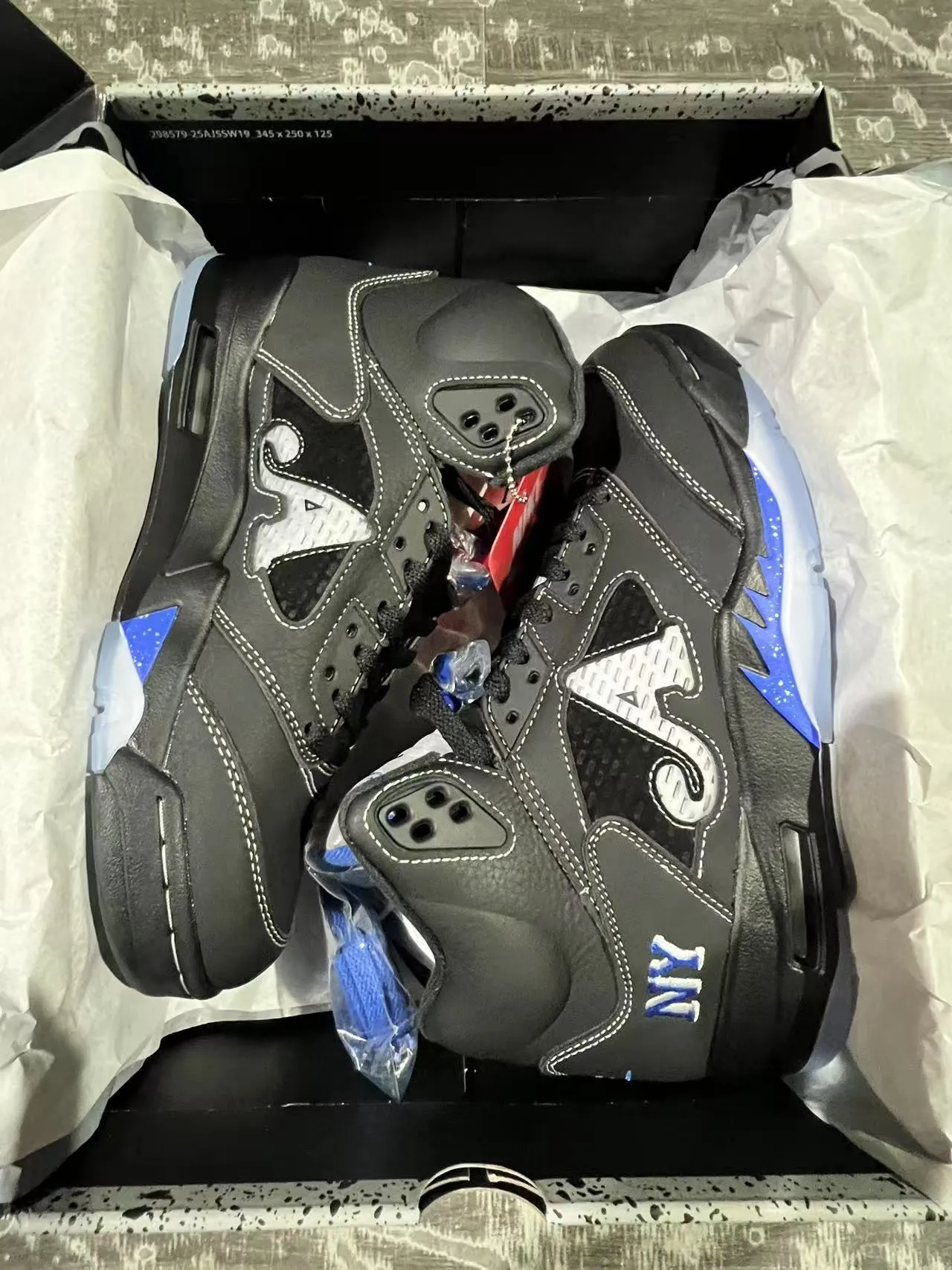 Air Jordan Black Blue High-Top Silhouette Leather And Mesh Upper Basketball Shoes 9