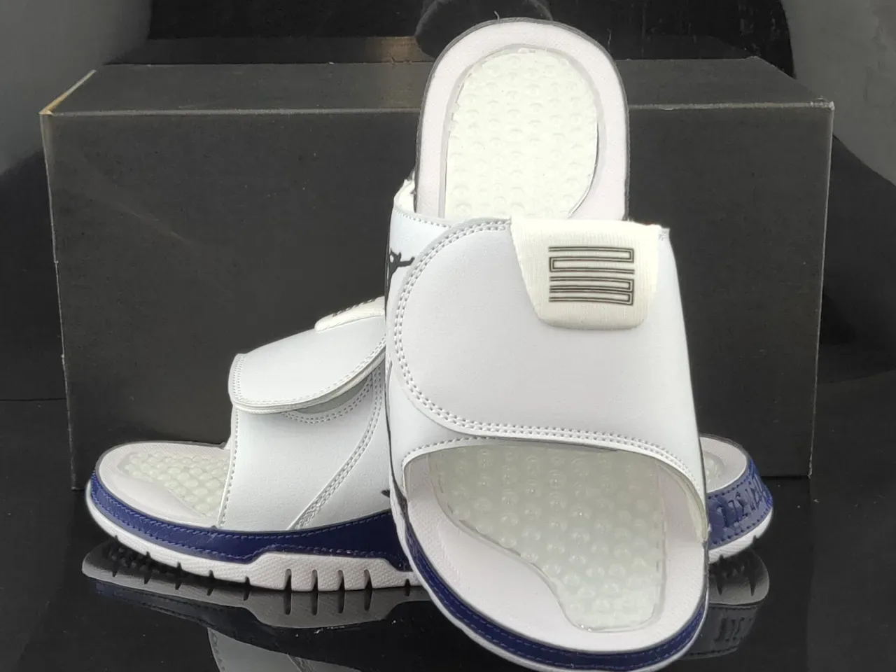 Air Jordan Hydro Slide White and Navy Slippers 4