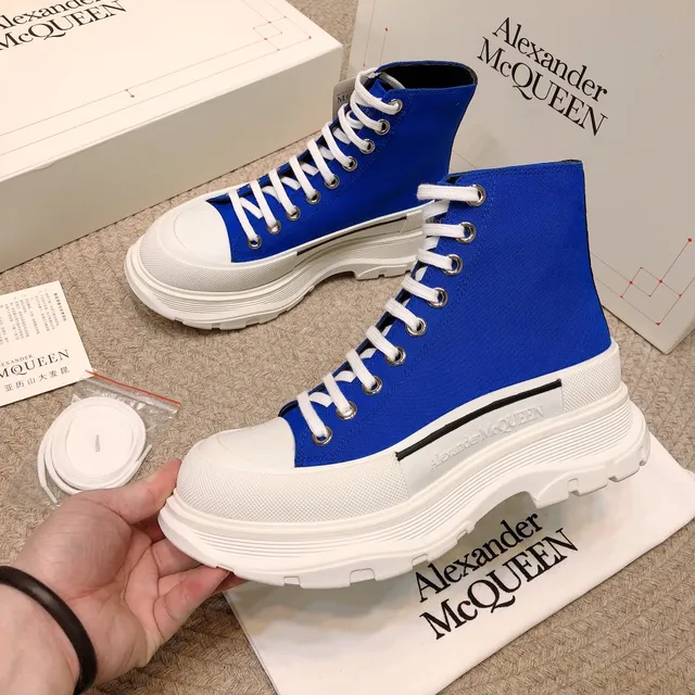 Alexander McQueen Zapatillas Lifestyle de Lona Azul y Blanco de Alto 9