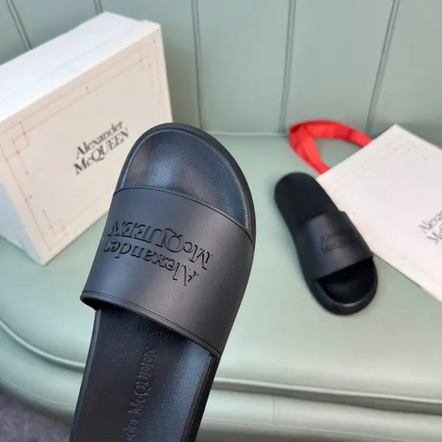 Alexander McQueen Logo Slide Black Slippers 4