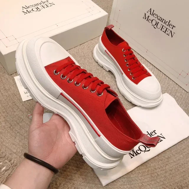 Alexander McQueen Oversized Sneaker Red and White Chunky Sneakers 5