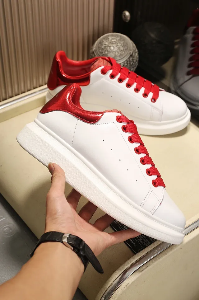 Alexander McQueen Oversized Sneaker White and Red Lifestyle Sneakers 6