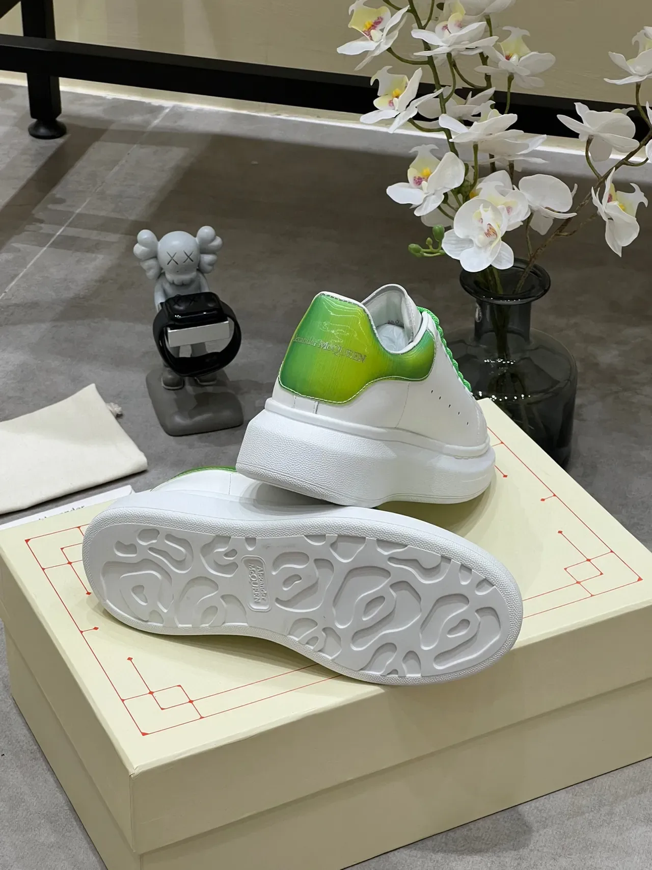 Alexander McQueen Oversized Sneaker White Green Gradient Lifestyle Sneakers 2