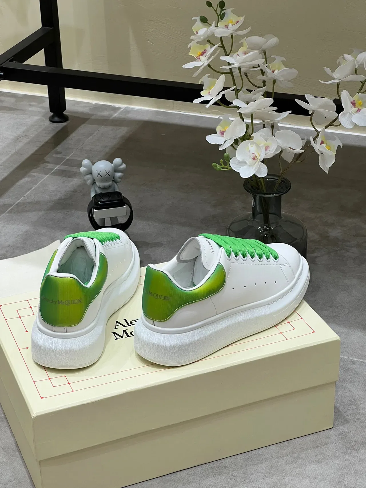 Alexander McQueen Oversized Sneaker White Green Gradient Lifestyle Sneakers 3