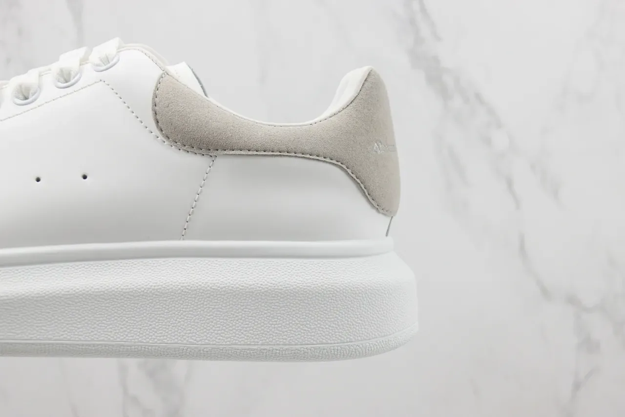 Alexander McQueen White Gray Oversized Platform Sole Smooth Leather Upper Lifestyle Sneakers 7