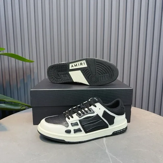 Amiri MA Court Blanc et Noir sneakers lifestyle 6