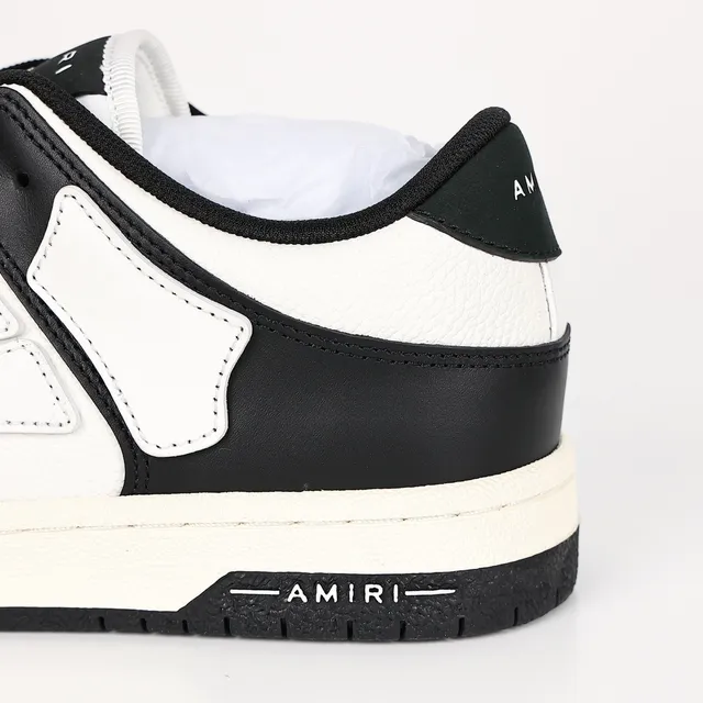 Amiri Skel Top Low Baskets Lifestyle Noir et Blanc 4