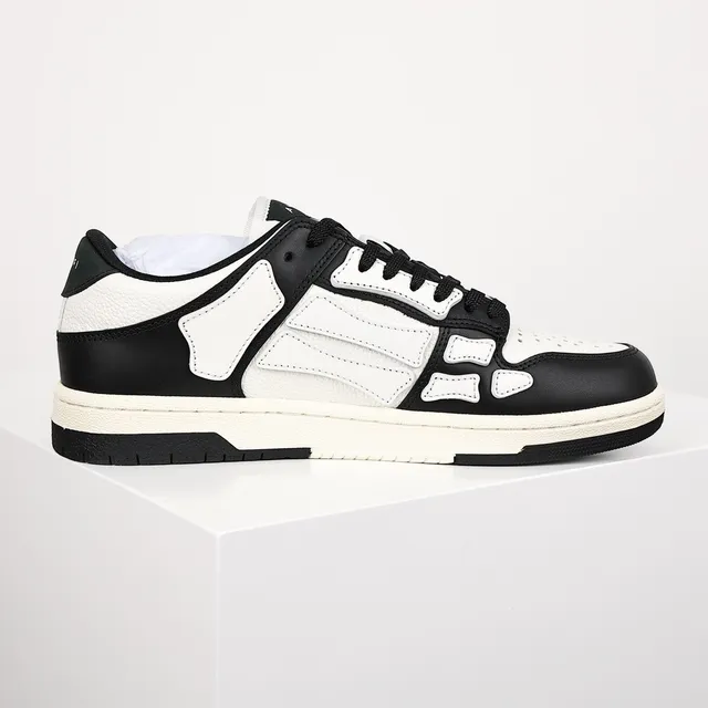 Amiri Skel Top Low Baskets Lifestyle Noir et Blanc 7