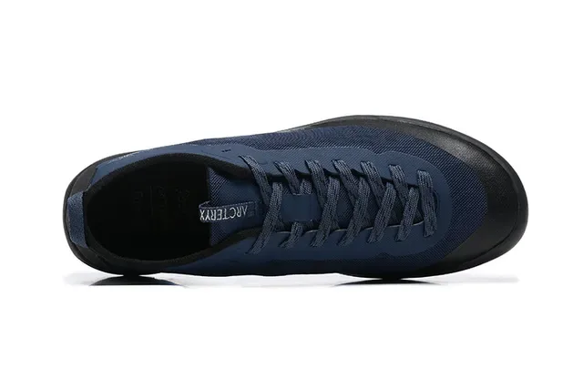 Arc'teryx Konseal LT noires baskets lifestyle 6