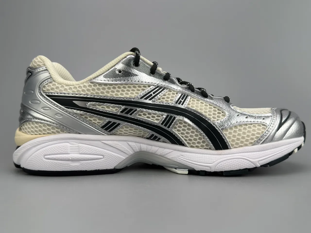 ASICS Gel-Kayano 14 Argent Noir Crème Chaussures de running 10