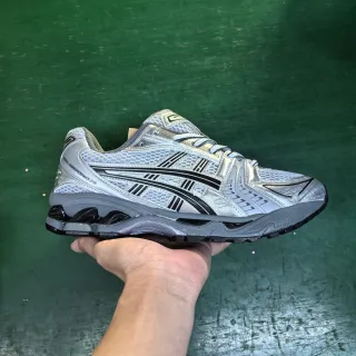 ASICS Gel-Kayano Silver Metallic Black Running Shoes