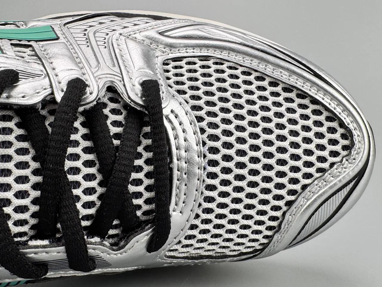 ASICS Gel-Kayano Silver Teal Black zapatos de correr 2
