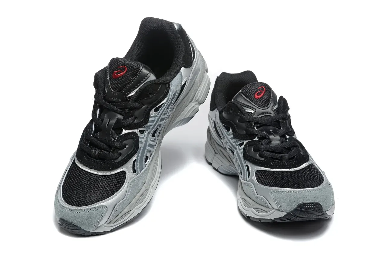 ASICS Gray Black Mesh And Synthetic Overlay Construction Structured Cage Design Running Shoes 3
