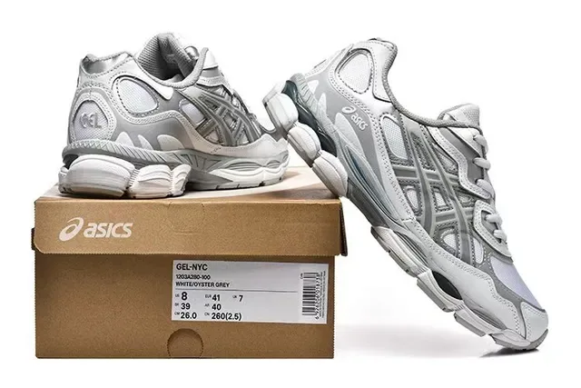 ASICS Gray White Layered Synthetic Overlays Mesh Upper Running Shoes 6