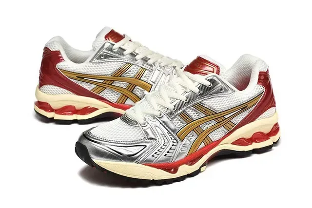 ASICS Red Silver Mesh Upper Metallic Overlay Running Shoes 3