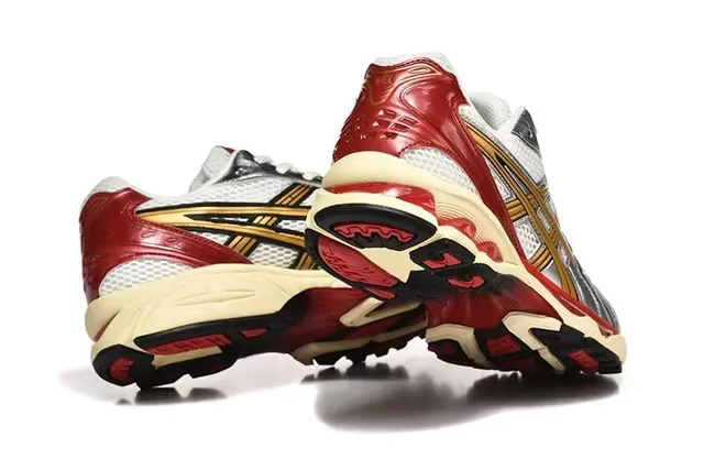 ASICS Red Silver Mesh Upper Metallic Overlay Running Shoes 5