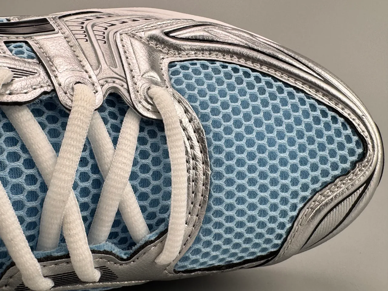 ASICS Silver Blue Metallic Synthetic Overlays Light Honeycomb Mesh Running Shoes 2