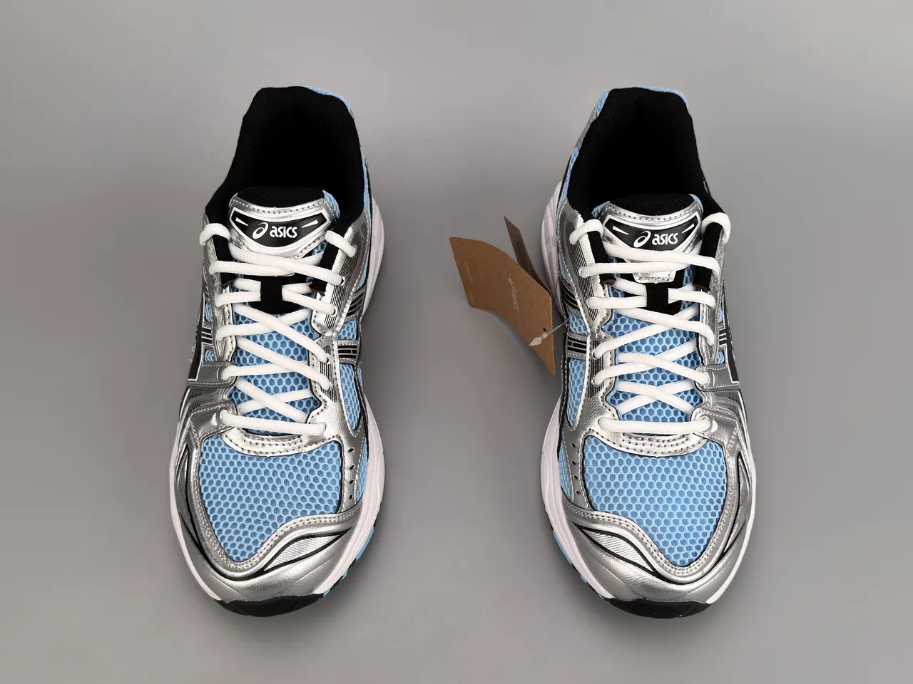 ASICS Silver Blue Metallic Synthetic Overlays Light Honeycomb Mesh Running Shoes 9