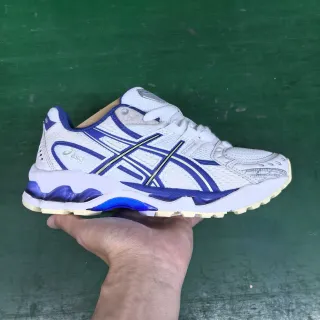 ASICS White Blue Mesh And Synthetic Overlay Upper Reflective Striped Tiger Logo Running Shoes