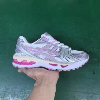 ASICS White Pink Layered Synthetic Overlays Visible Gel Cushioning Pods Running Shoes