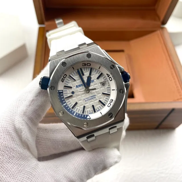 Audemars Piguet Royal Oak Offshore Chronograph White Dial Blue Accents Mechanical Watch 5