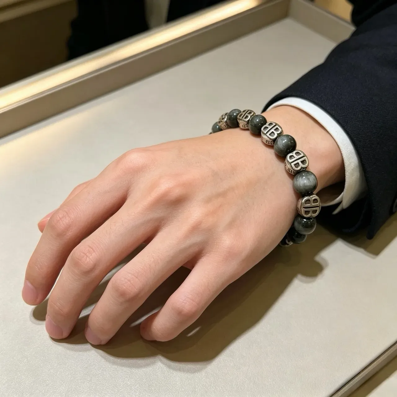 Balenciaga BB Bracelet Perles Pierre Gris-Vert et Métal Argenté 8