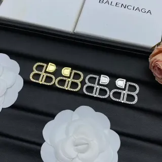 Balenciaga BB dorado plata Interlocking Logo Pavé-Crystal Embellished Aretes